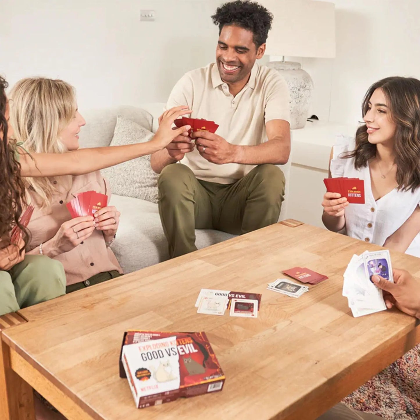 Exploding Kittens Multiples Ediciones / Expansiones ESPAÑOL